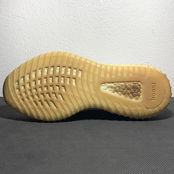 Yeezy Boost 350 V2 ‘ Static Reflective ‘ - Picture 6 of 8